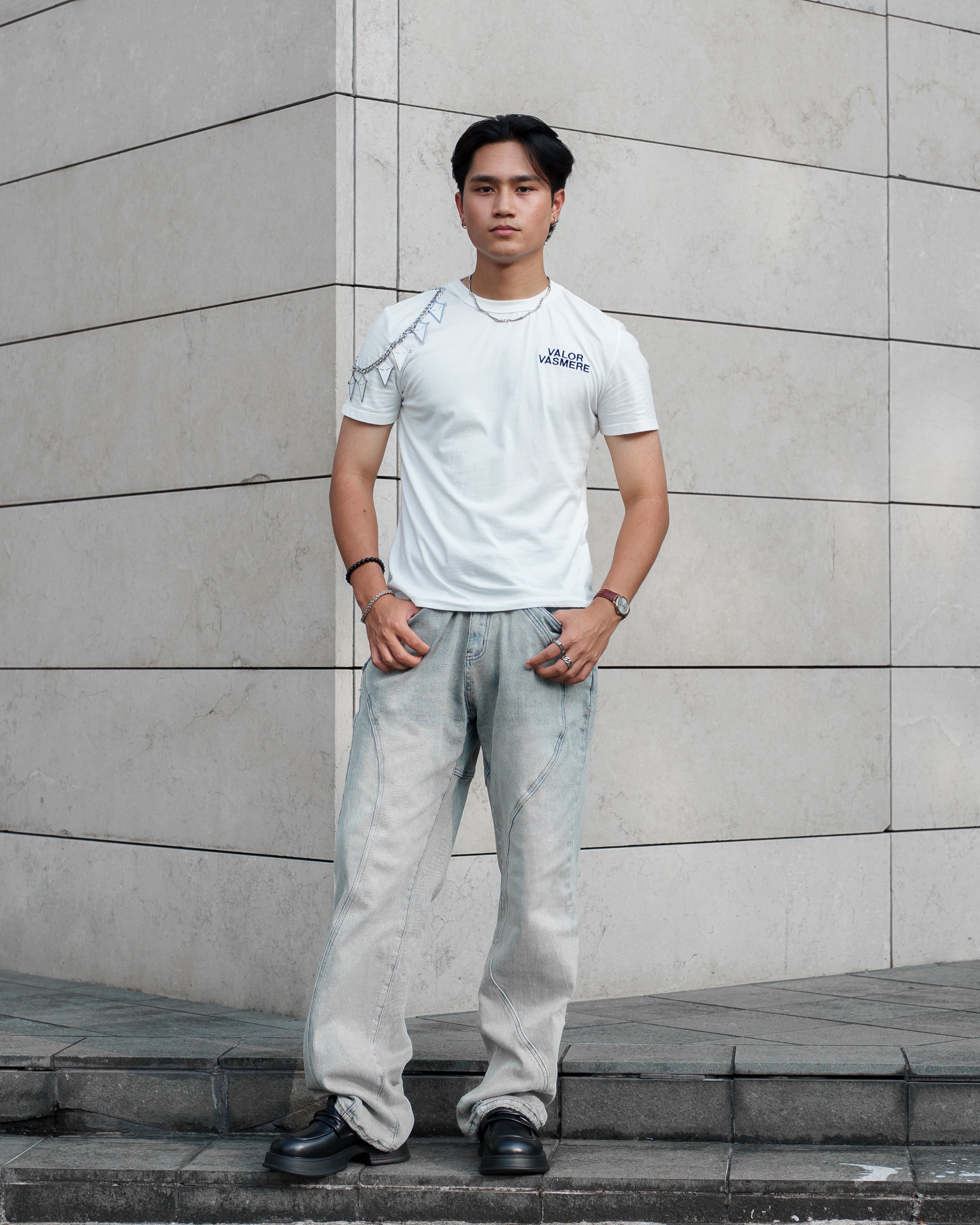 'CROWNAX' METAL CHAIN DRAPED TEE - VALOR VASMERE